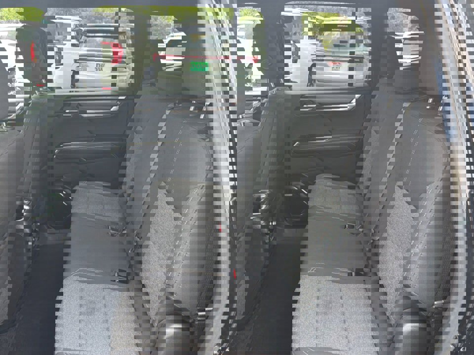 Used 2025 GMC Acadia Elevation FWD image 13