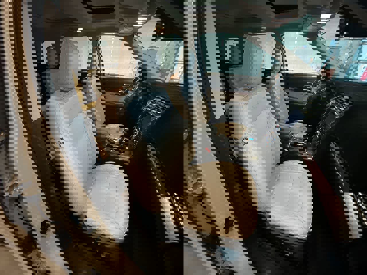 Used 2018 Ford Explorer Platinum image 26