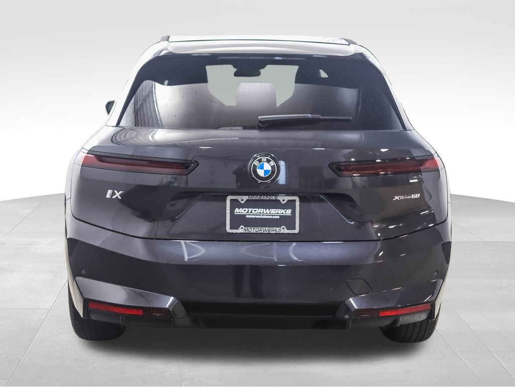 Used 2026 BMW iX xDrive60 w/ Premium Package image 4