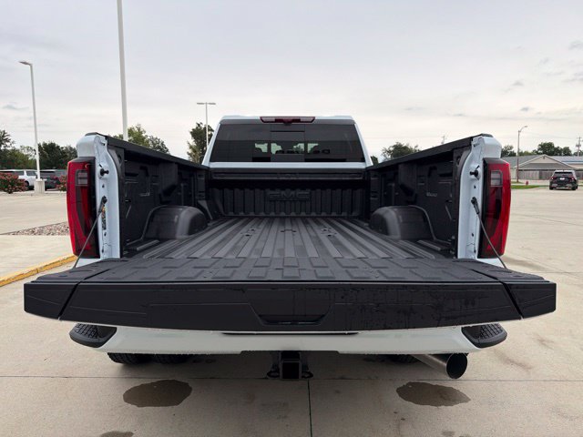 New 2026 GMC Sierra 3500 Denali Ultimate AWD/4WD image 47