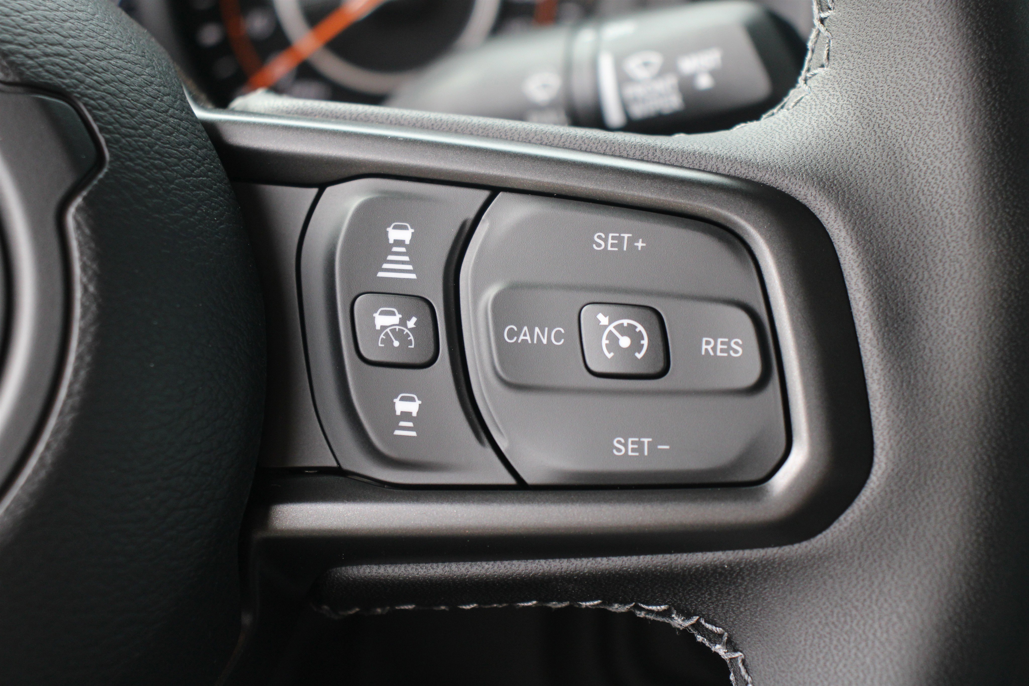 New 2026 Jeep Gladiator Sport image 10