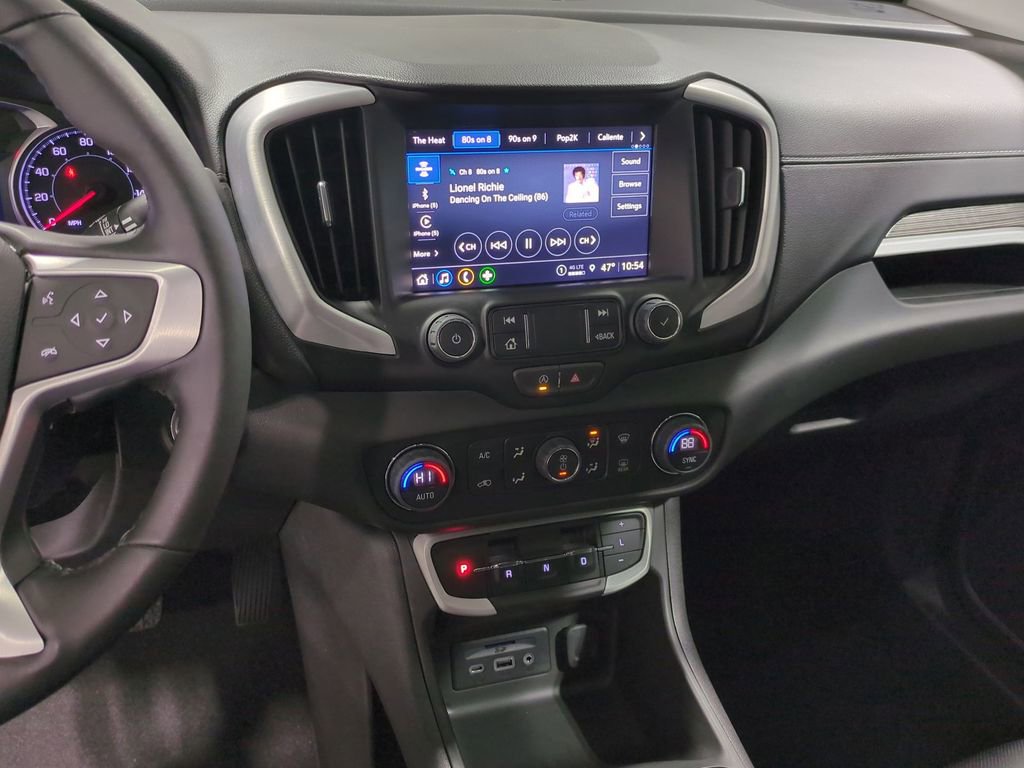 Used 2022 GMC Terrain SLT image 34