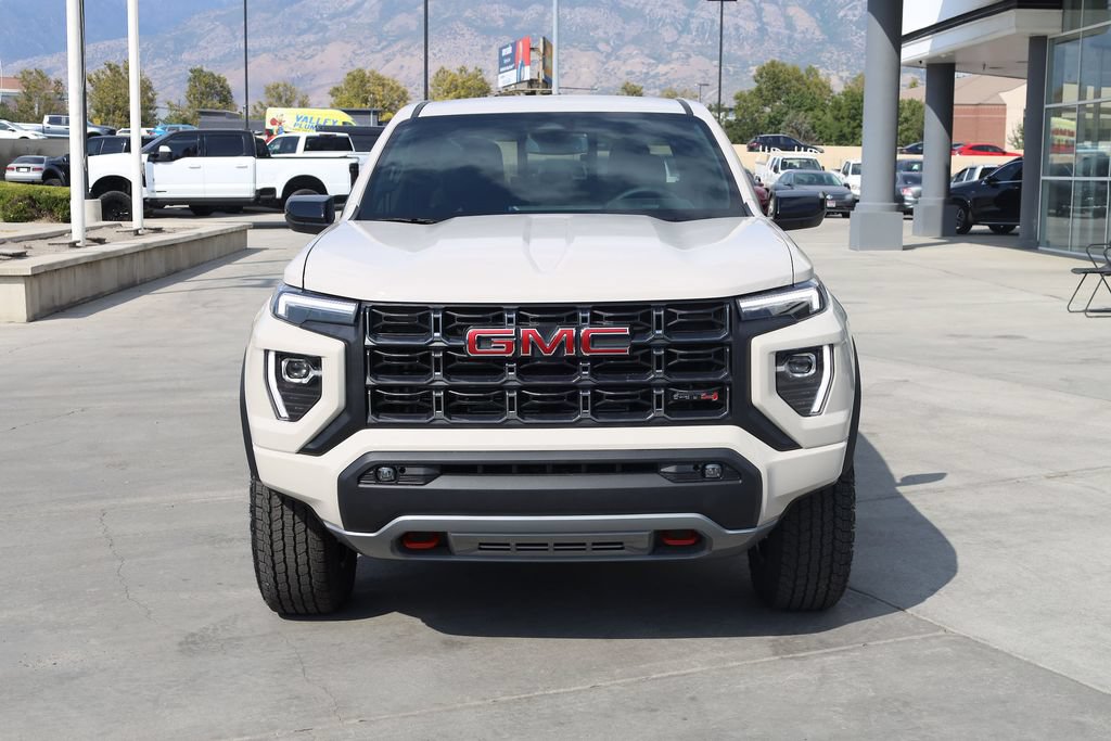 New 2026 GMC Canyon AT4 AWD/4WD image 9