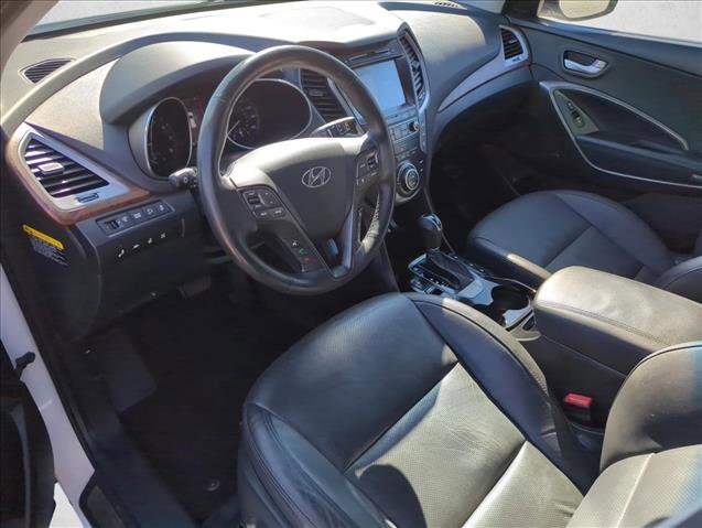 Used 2017 Hyundai Santa Fe Limited image 8