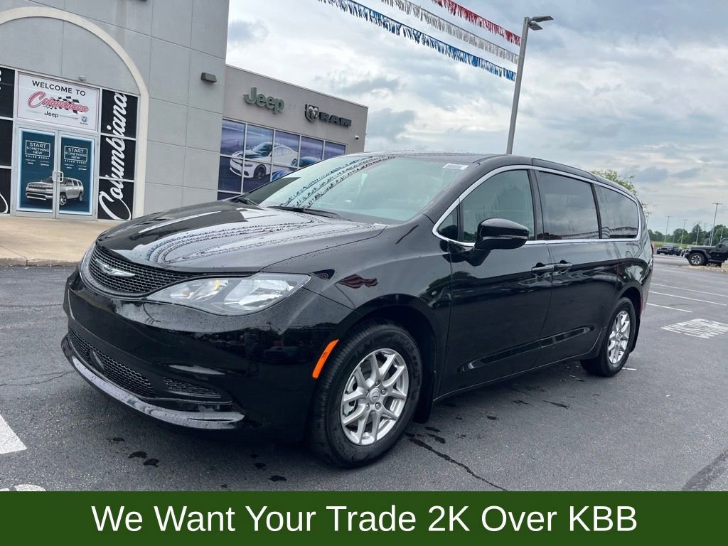 New 2025 Chrysler Voyager LX FWD image 2