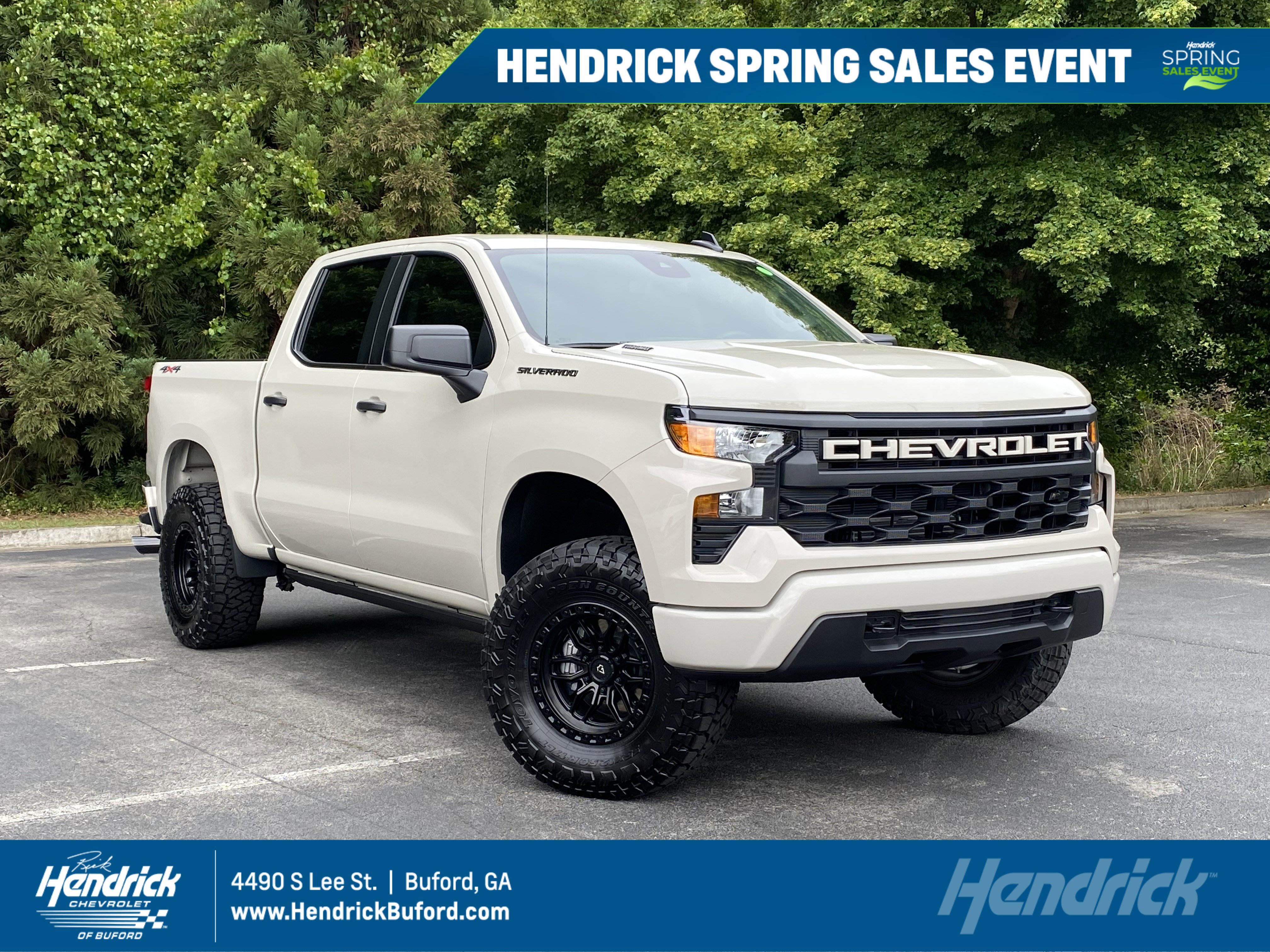 Used 2026 Chevrolet Silverado 1500 Custom w/ Turbomax Blackout Package AWD/4WD image 1