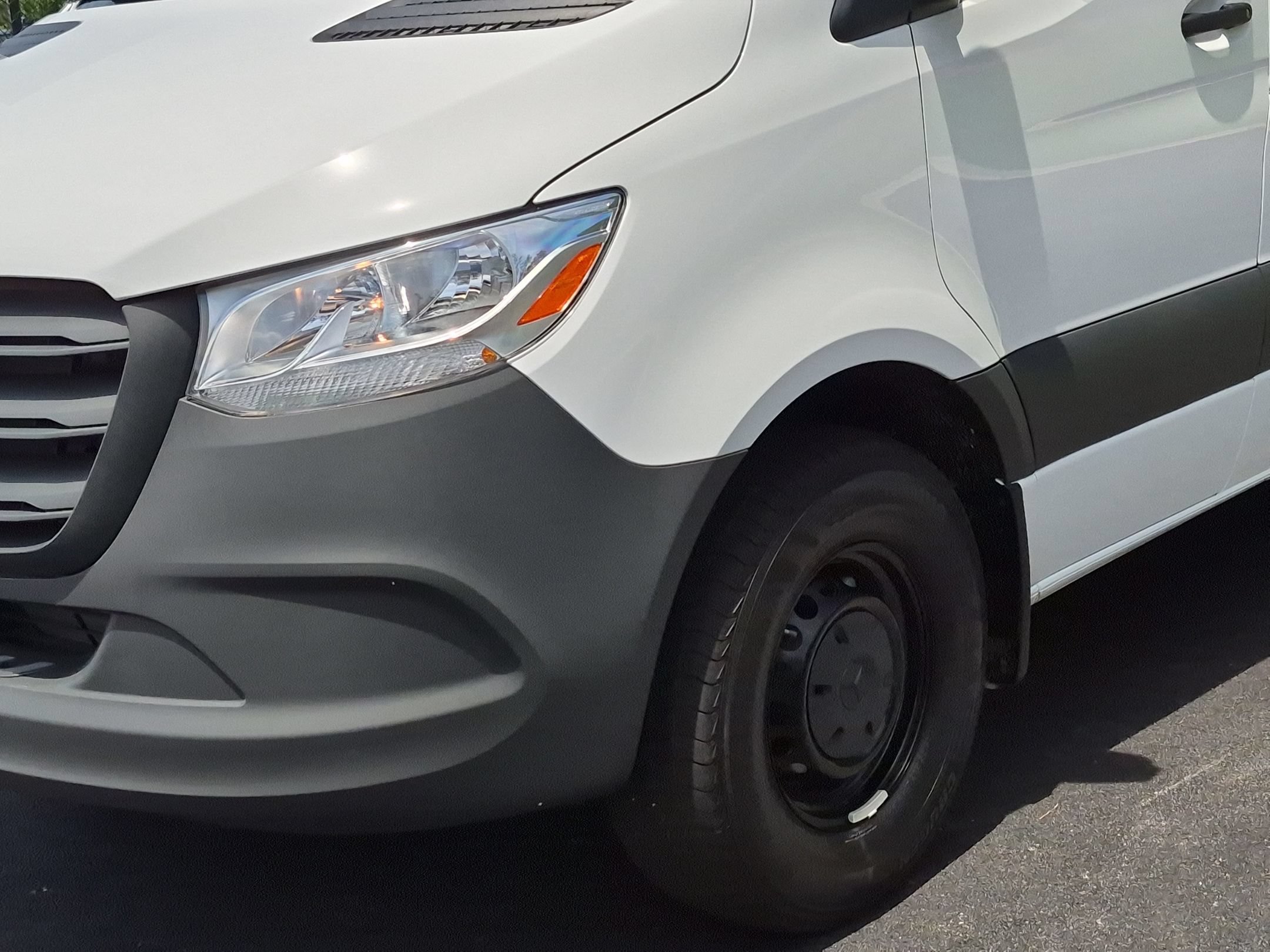 New 2025 Mercedes-Benz Sprinter 2500 image 6