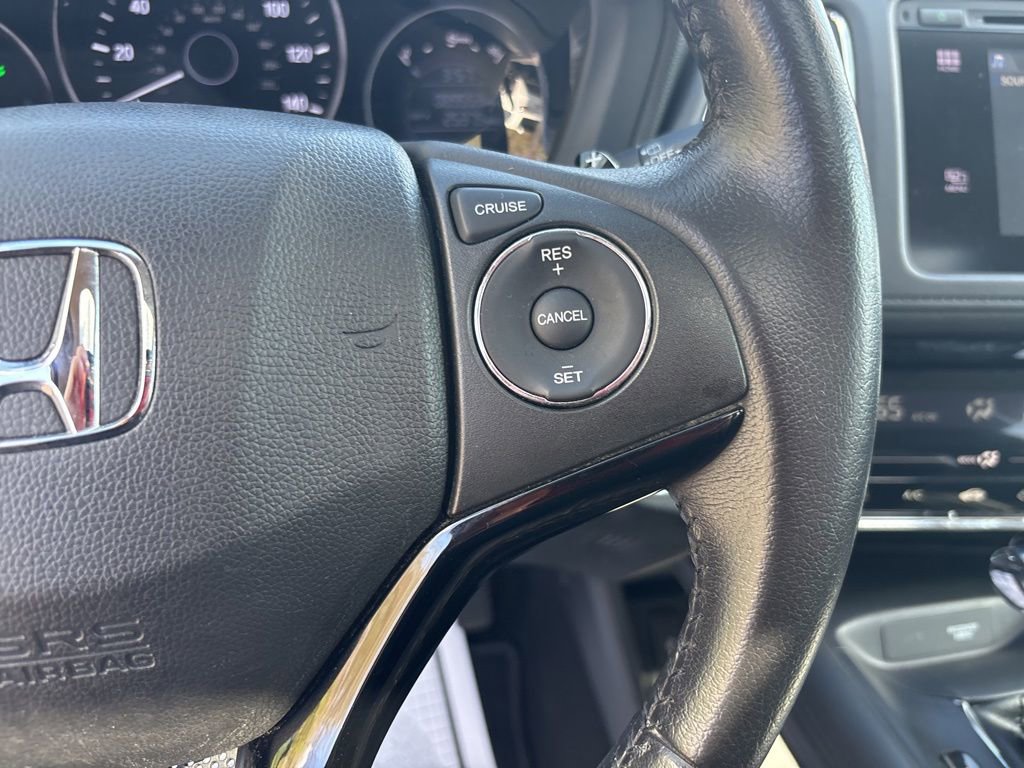 Used 2018 Honda HR-V EX-L image 28