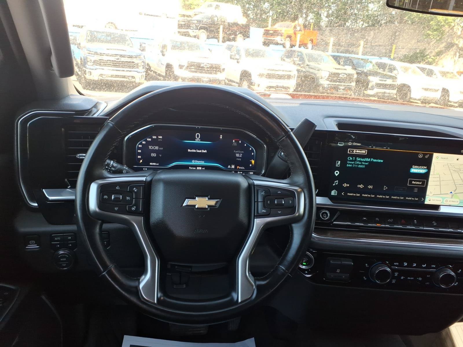 Used 2023 Chevrolet Silverado 1500 LT w/ Z71 Off-Road Package AWD/4WD image 18