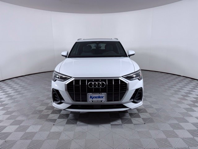 Certified 2024 Audi Q3 2.0T Premium Plus AWD/4WD image 2