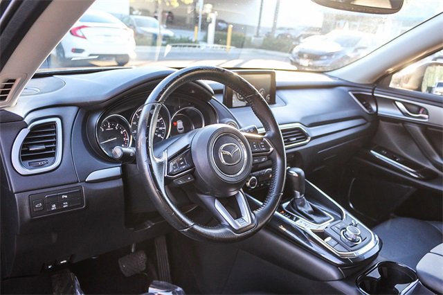 Used 2018 MAZDA CX-9 Touring w/ Touring Premium Package image 24
