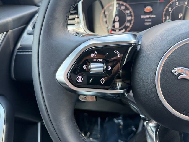 Used 2026 Jaguar F-PACE R-Dynamic S AWD/4WD image 22