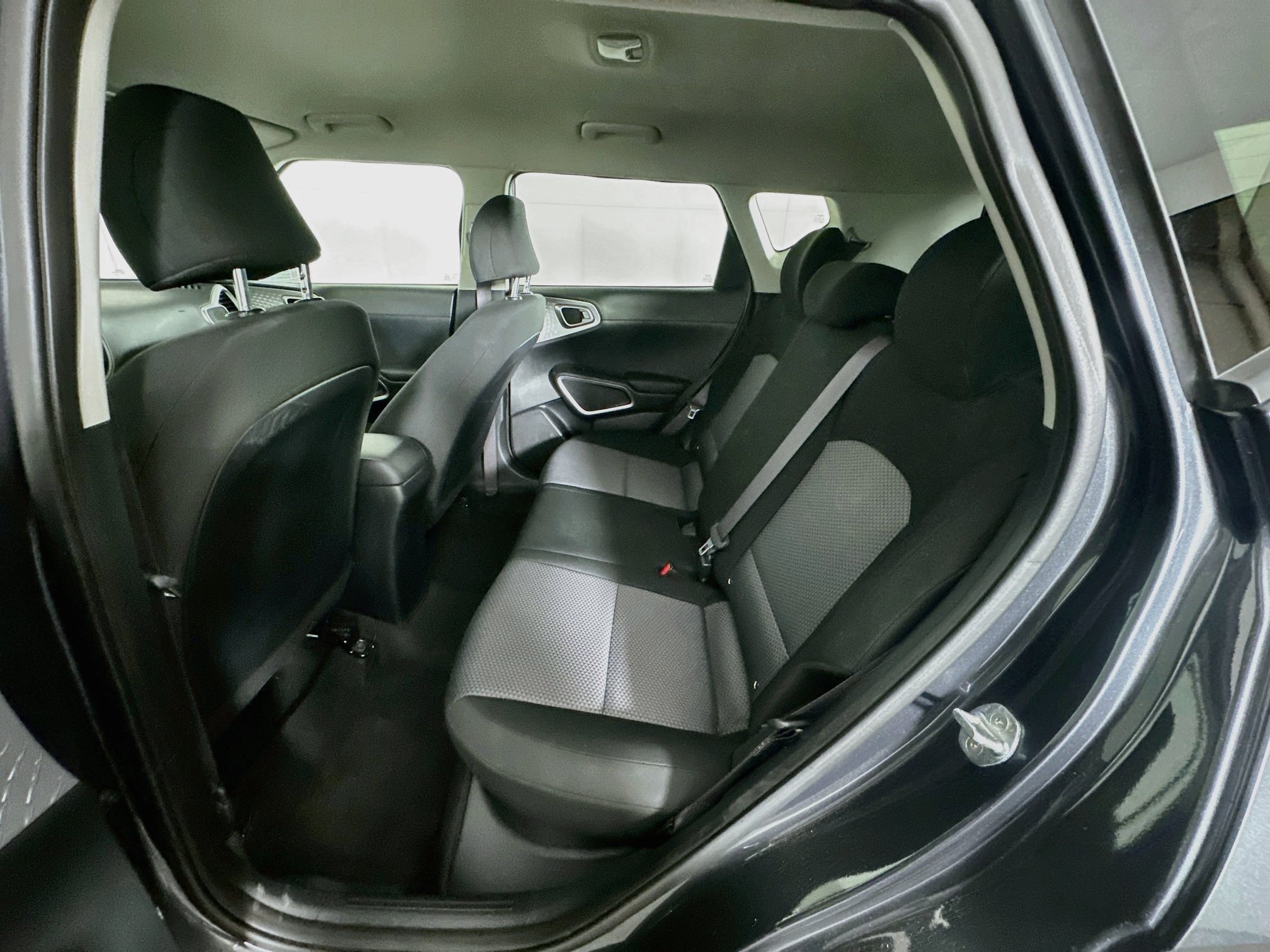 Used 2022 Kia Soul LX w/ Technology Package FWD image 26