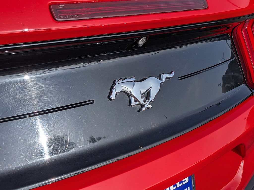 Used 2018 Ford Mustang Premium RWD image 10