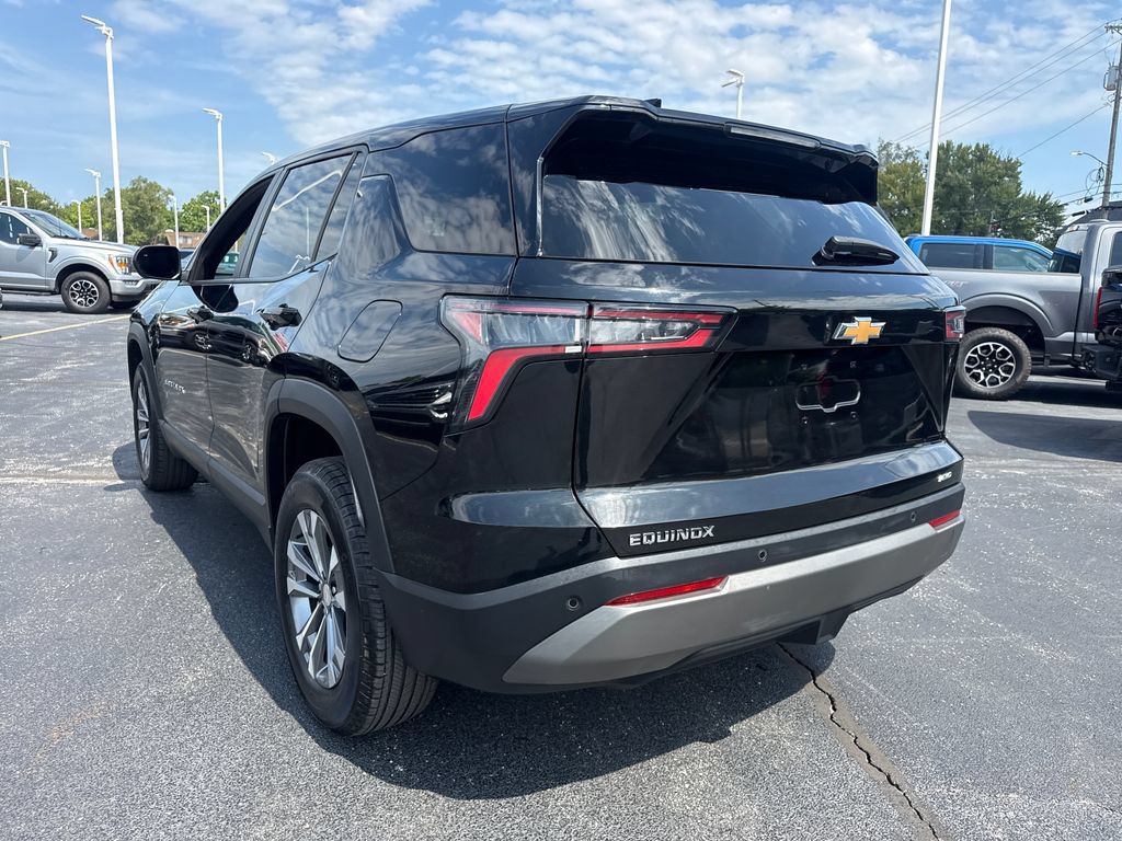 Used 2026 Chevrolet Equinox LT w/ Convenience Package II AWD/4WD image 10