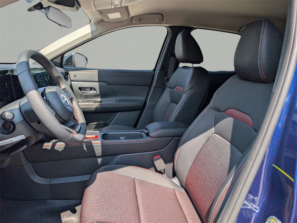 New 2026 Nissan Kicks SR image 22