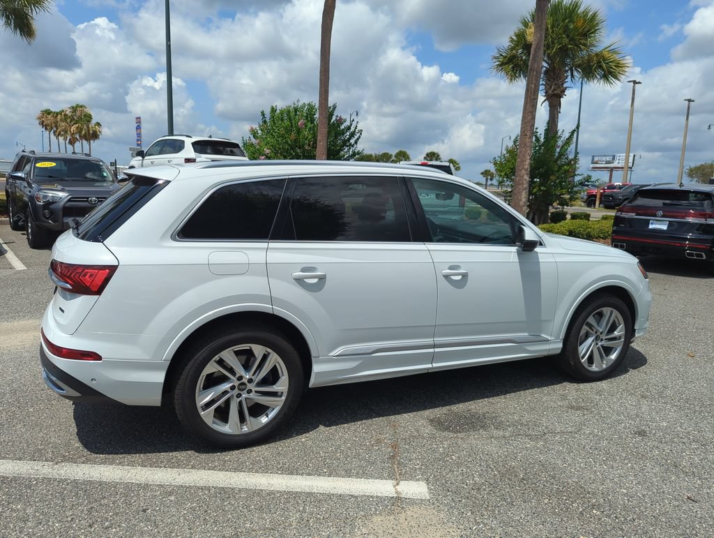 Used 2021 Audi Q7 2.0T Premium w/ Convenience Package AWD/4WD image 5