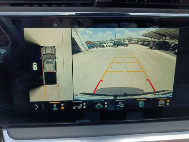 Used 2023 GMC Sierra 1500 Denali Ultimate AWD/4WD image 9