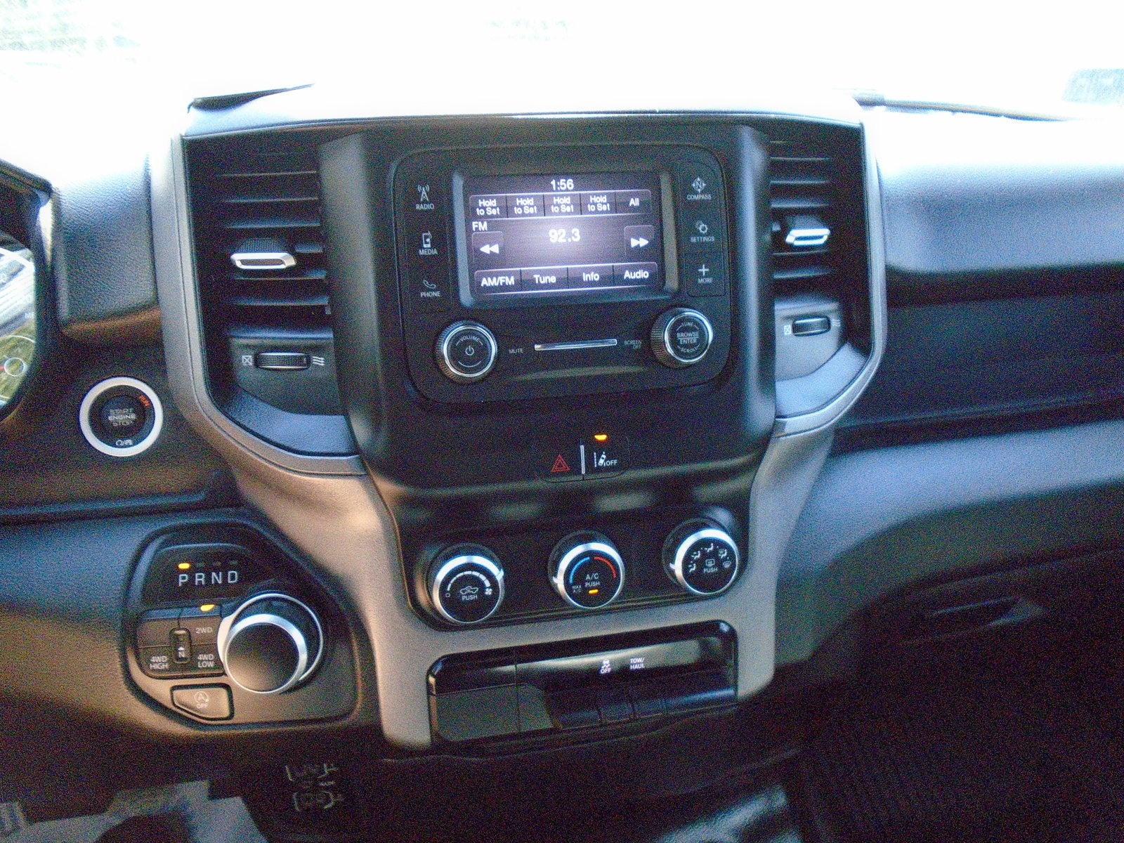 Used 2022 RAM 1500 Tradesman w/ Level 1 Safety Group AWD/4WD image 17