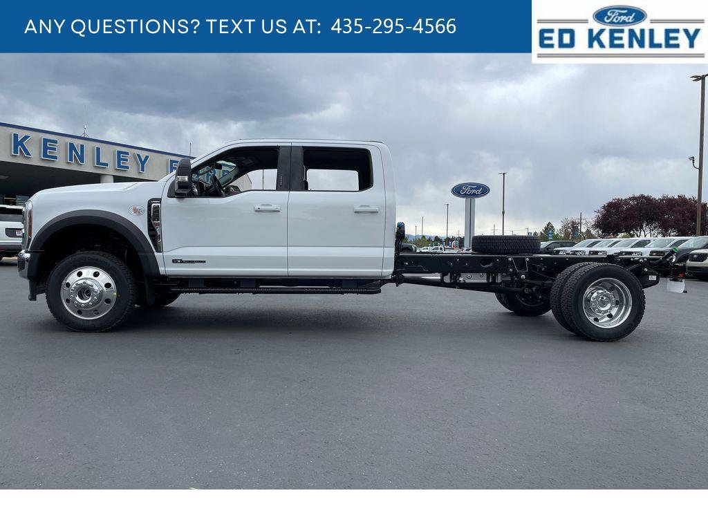 New 2026 Ford F450 Lariat image 2