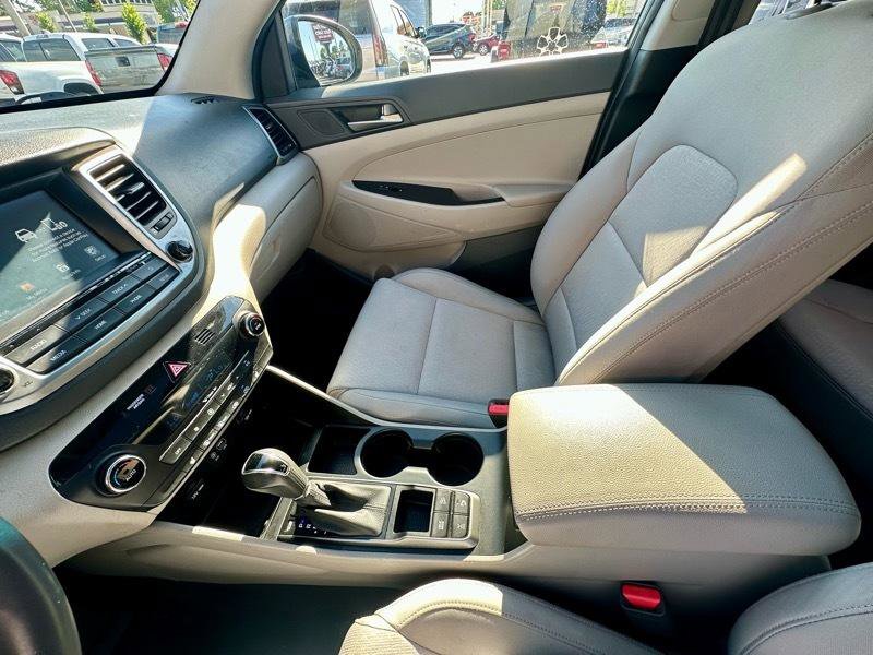 Used 2018 Hyundai Tucson Value AWD/4WD image 26