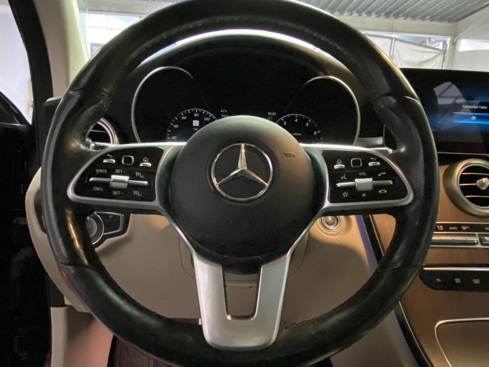 Used 2021 Mercedes-Benz GLC 300 4MATIC image 24