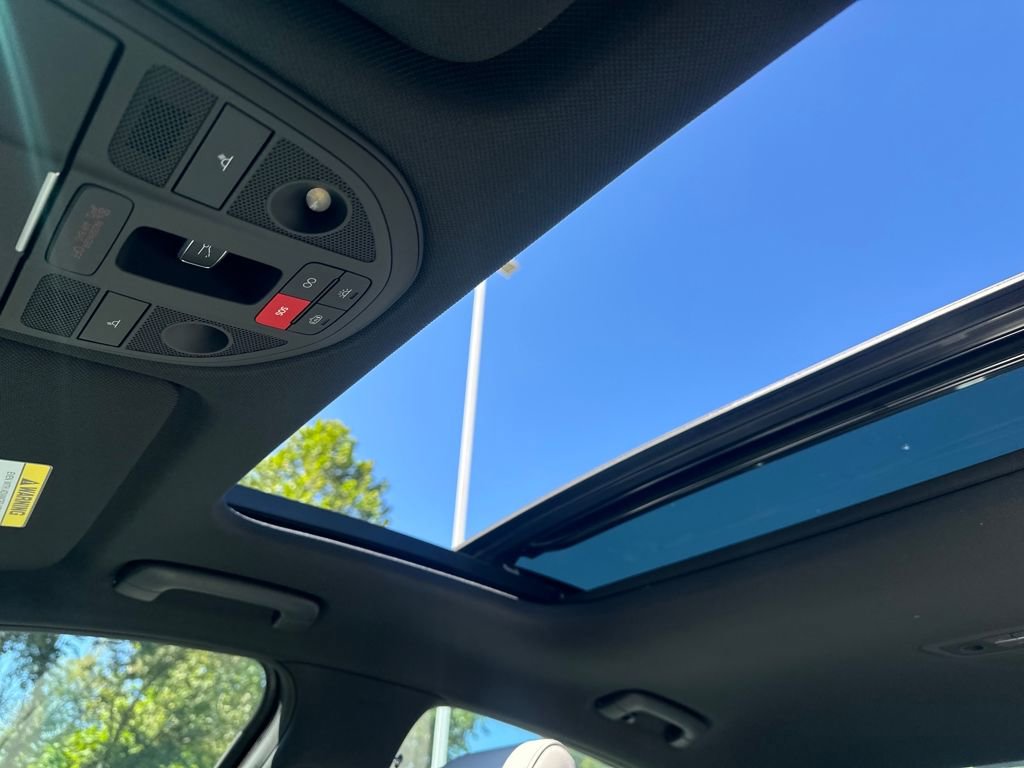 New 2025 Genesis G70 2.5T w/ Sport Prestige Package image 13