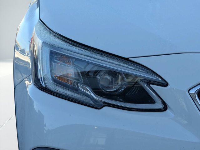 Used 2022 Subaru Outback Touring AWD/4WD image 9