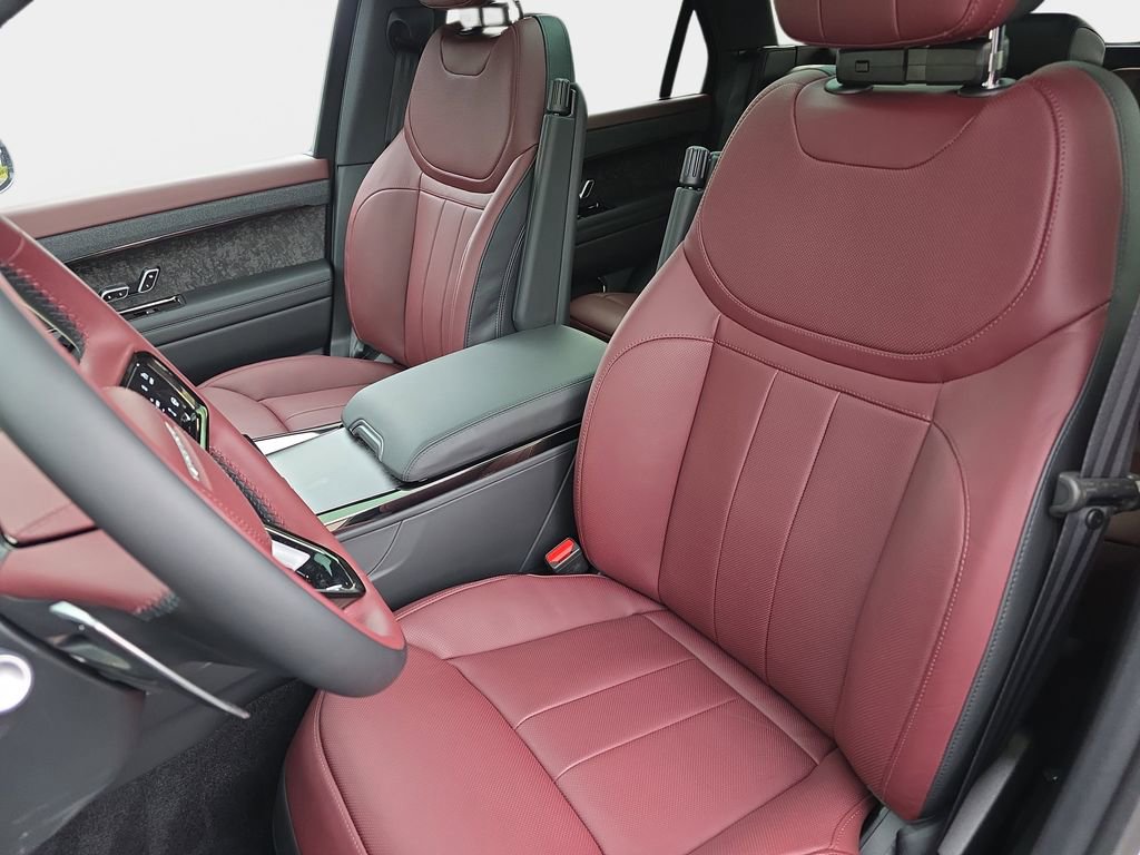 New 2025 Land Rover Range Rover Sport Dynamic SE AWD/4WD image 15