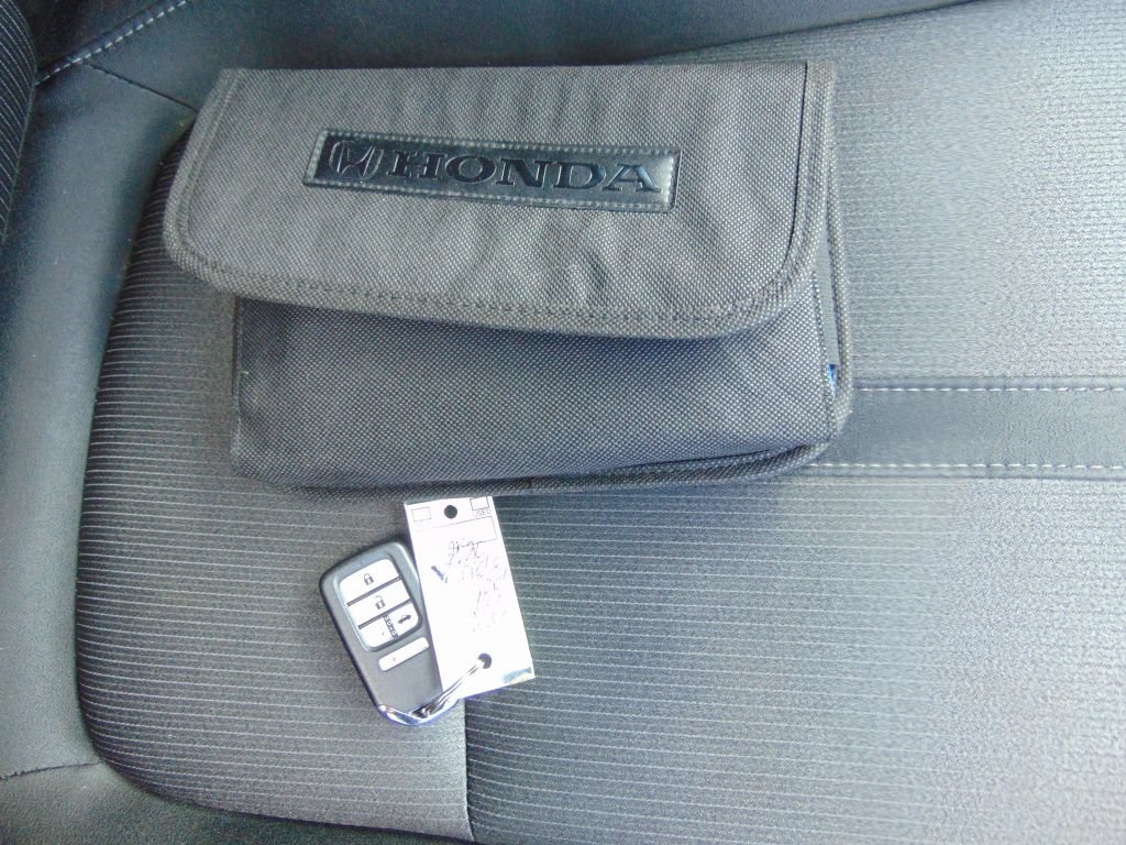 Used 2020 Honda Accord EX image 10