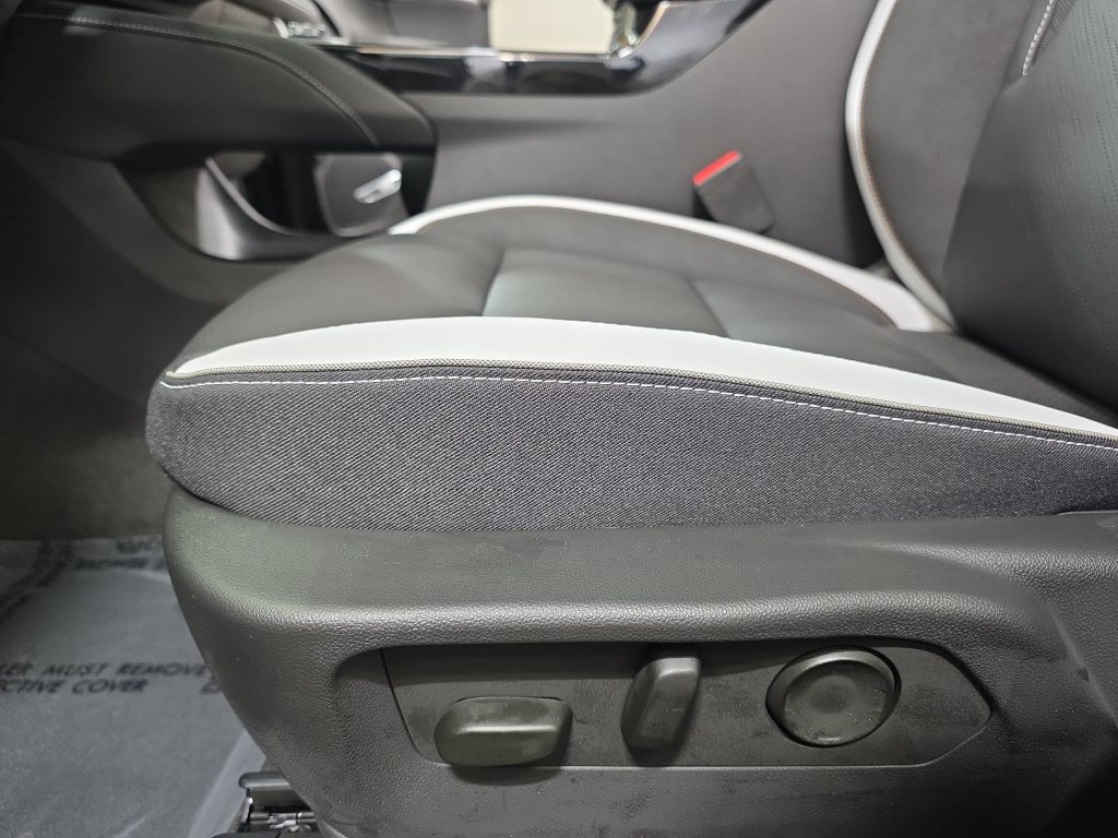 New 2026 Buick Envision Sport Touring AWD/4WD image 32