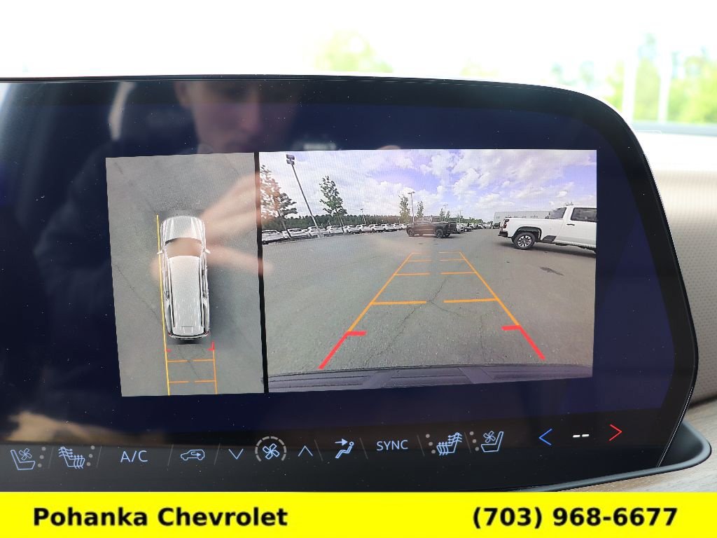 New 2026 Chevrolet Suburban High Country w/ Sun And Tow Package AWD/4WD image 17