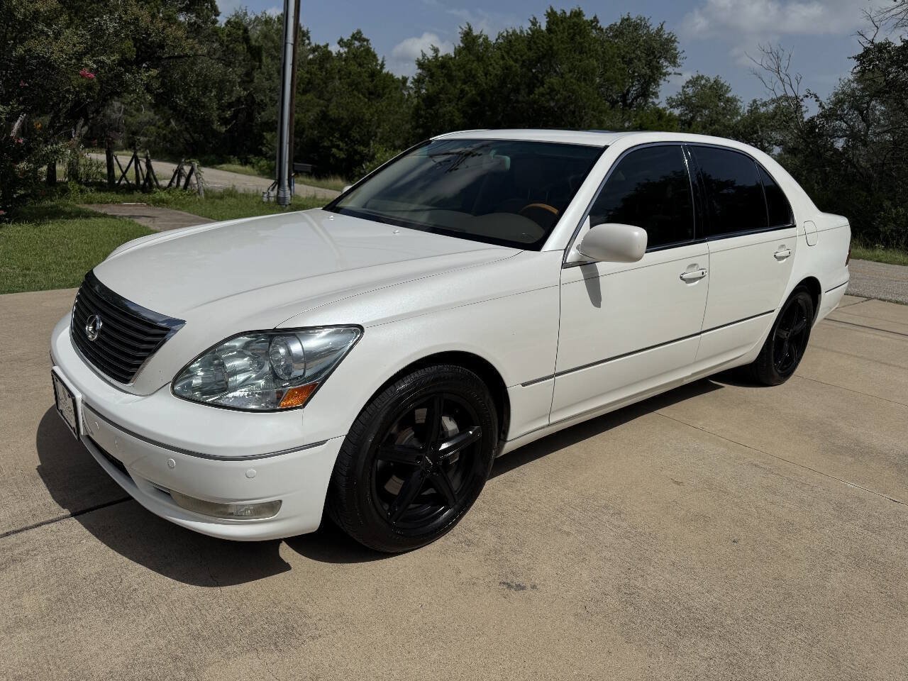 Used 2004 Lexus LS 430 RWD image 6