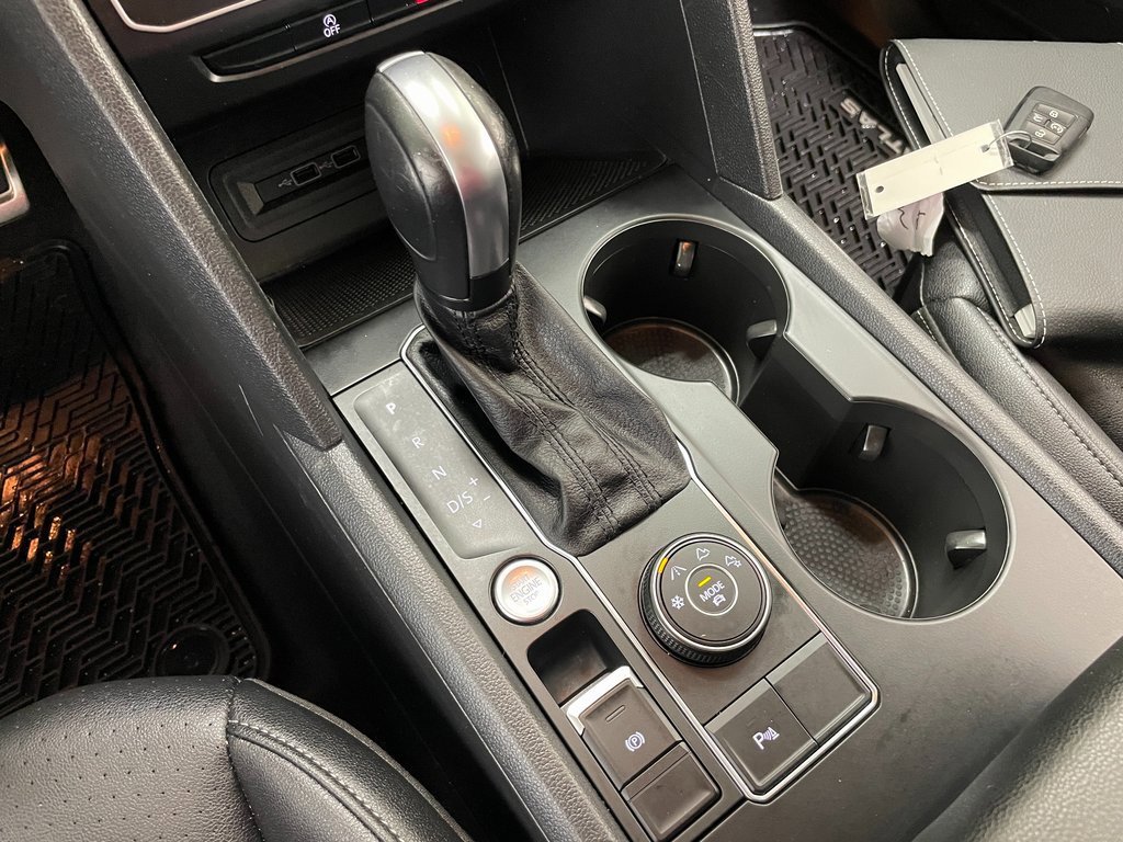 Used 2020 Volkswagen Atlas SE w/ Towing Package image 30