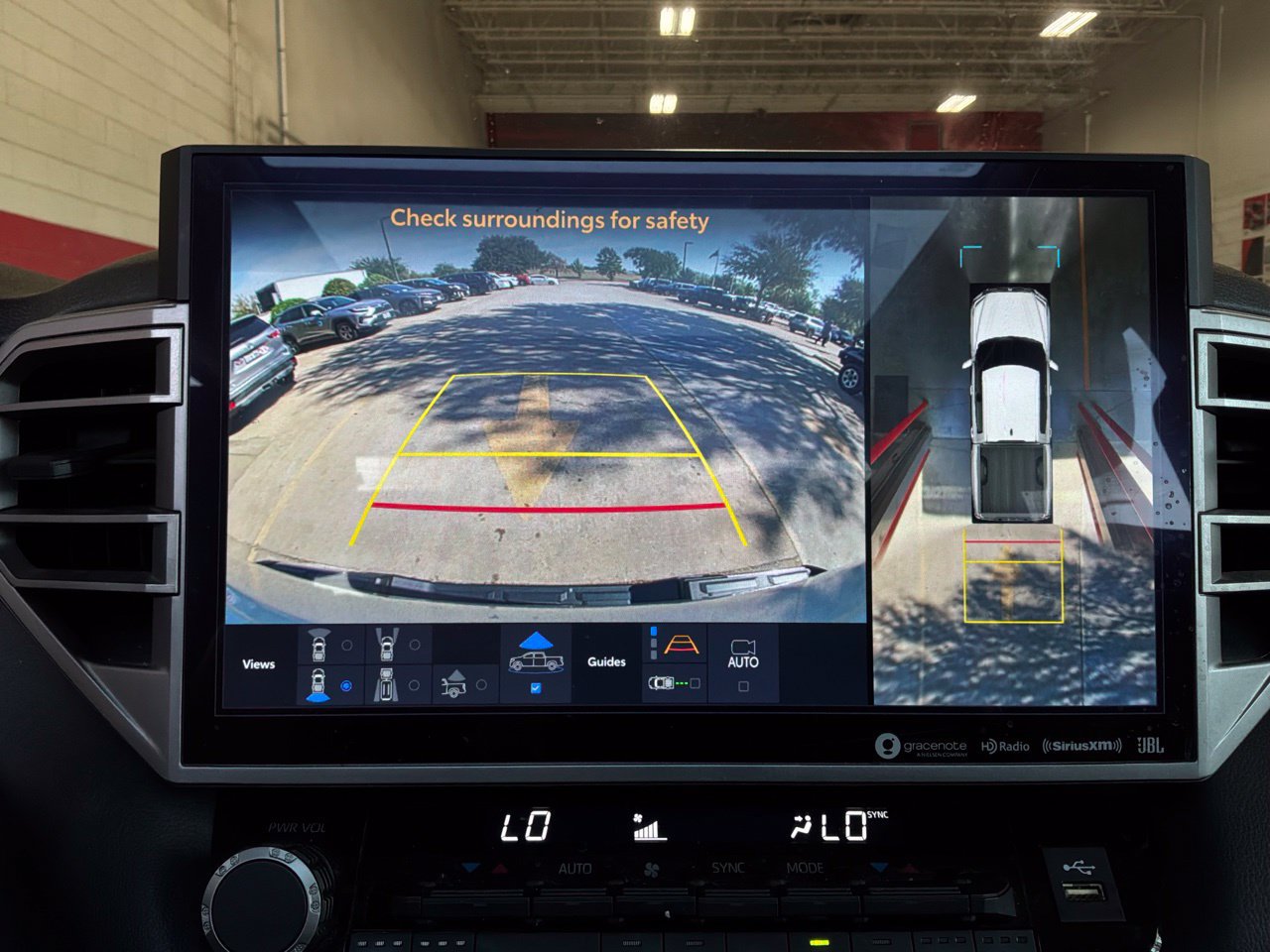 Used 2024 Toyota Tundra Limited AWD/4WD image 43