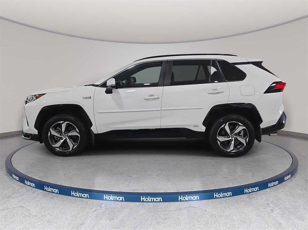 Used 2021 Toyota RAV4 SE image 9