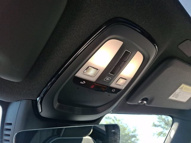 Used 2023 Volvo XC40 Recharge Plus AWD/4WD image 28