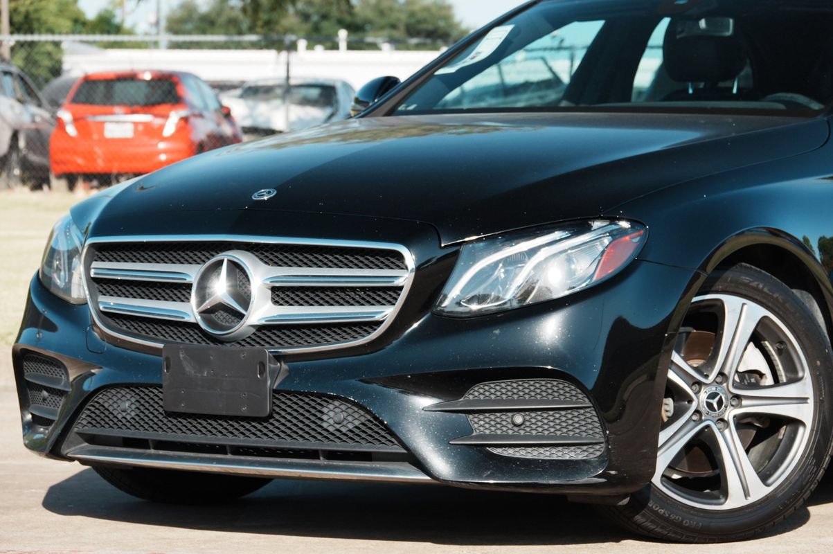 Used 2019 Mercedes-Benz E 300 image 22