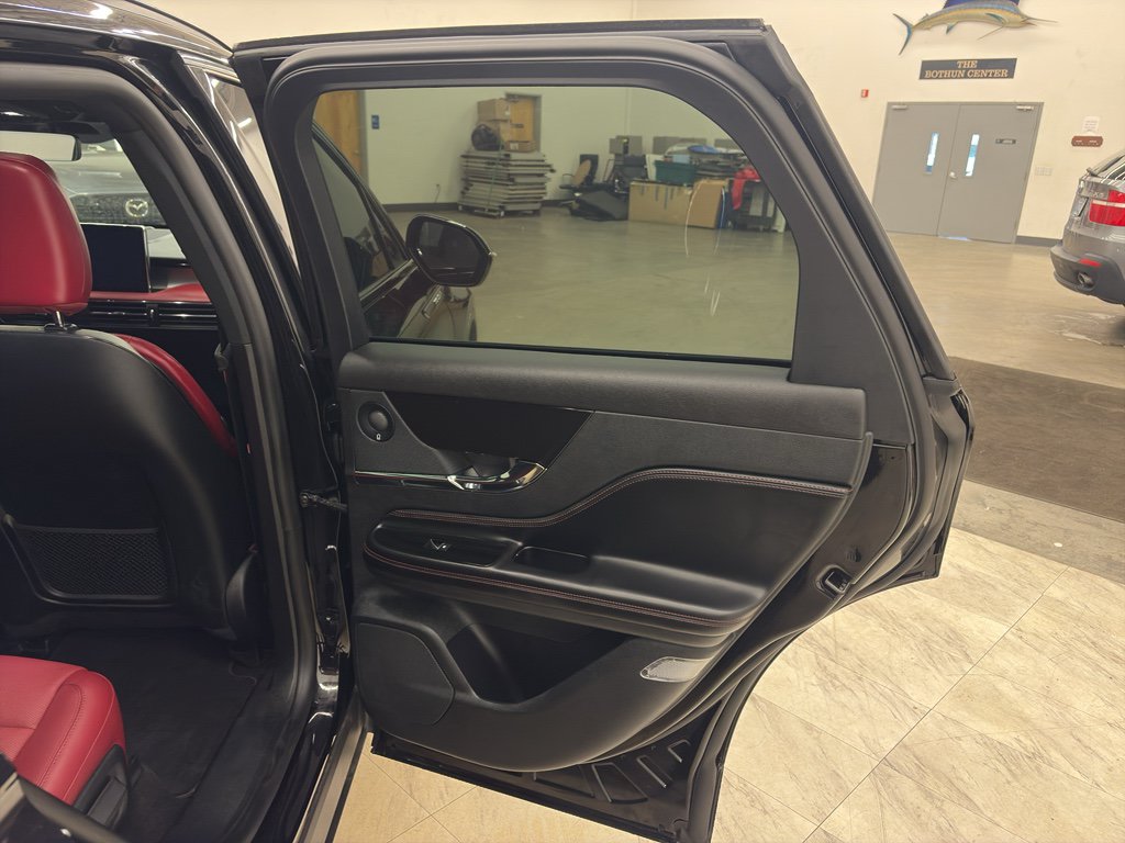 Used 2025 Lincoln Corsair Grand Touring w/ Equipment Group 302A AWD/4WD image 16