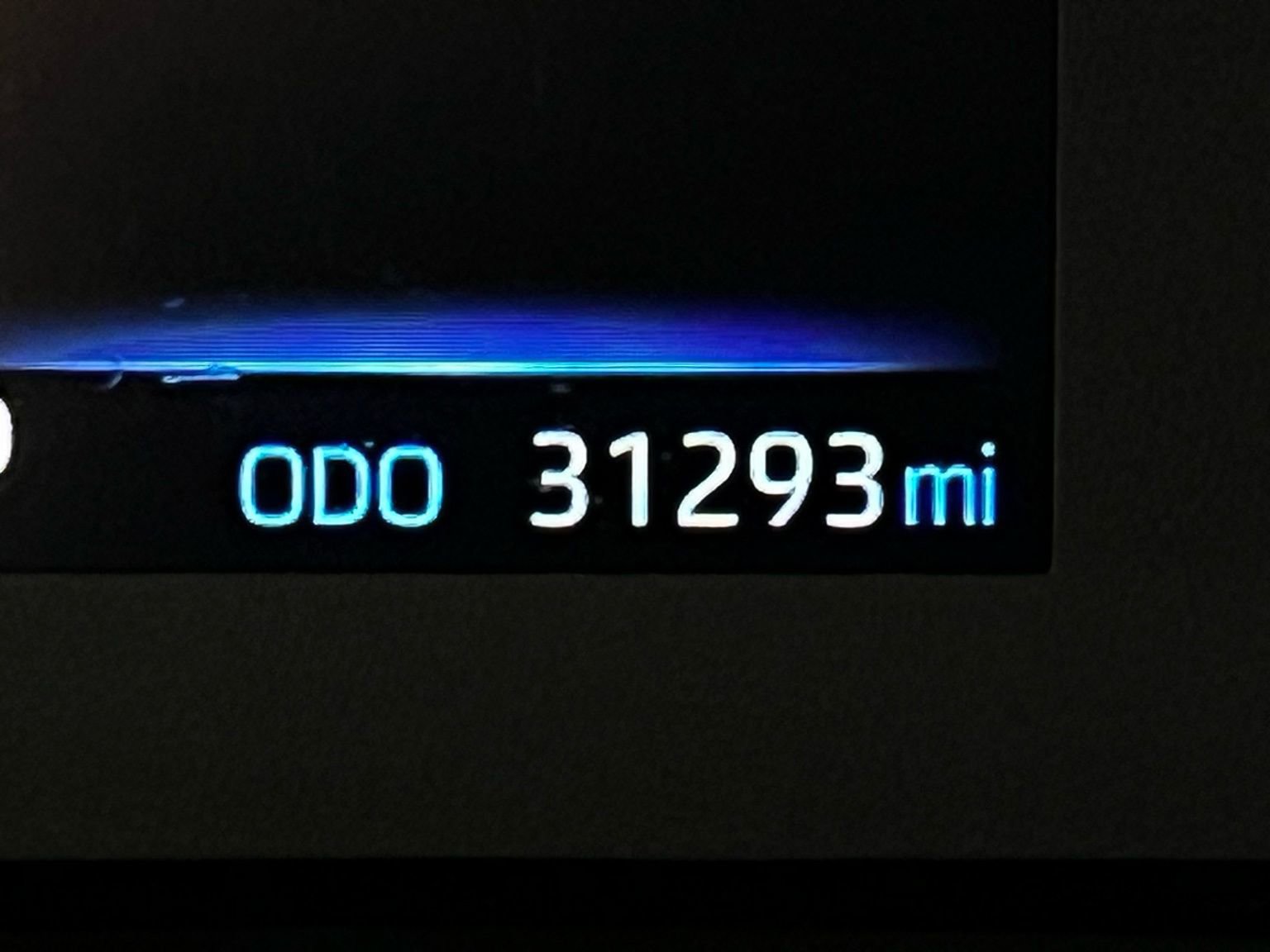 Certified 2024 Toyota Corolla Cross LE w/ Moonroof Package image 18