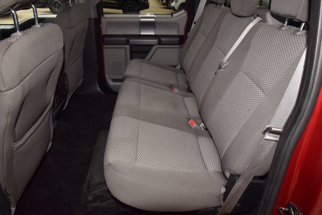 Used 2017 Ford F150 XLT w/ Equipment Group 302A Luxury AWD/4WD image 14
