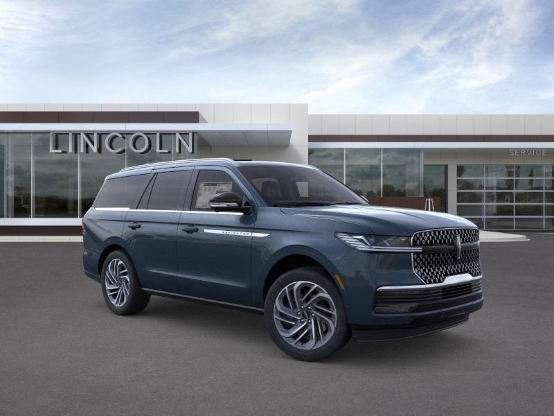 New 2026 Lincoln Navigator Reserve AWD/4WD image 7
