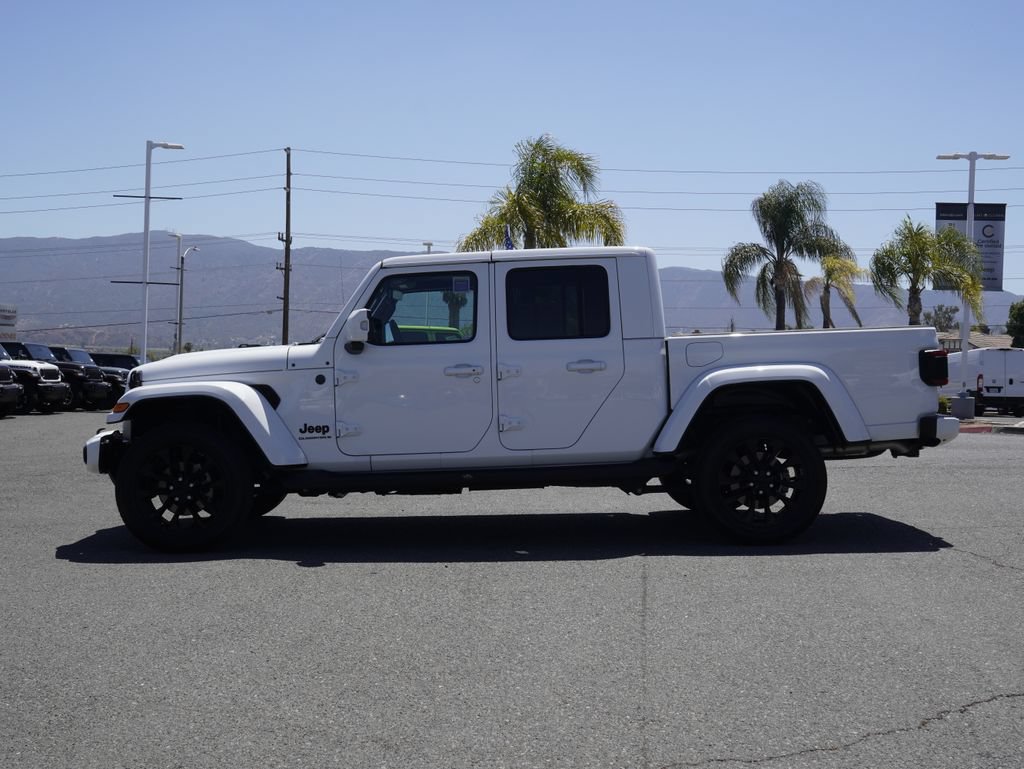 Certified 2023 Jeep Gladiator Overland AWD/4WD image 7