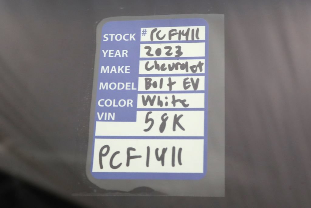 Used 2023 Chevrolet Bolt LT w/ Driver Confidence Package FWD image 31