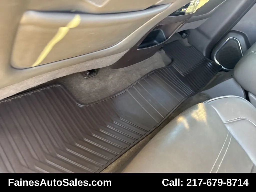 Used 2016 GMC Yukon Denali w/ Open Road Package image 43