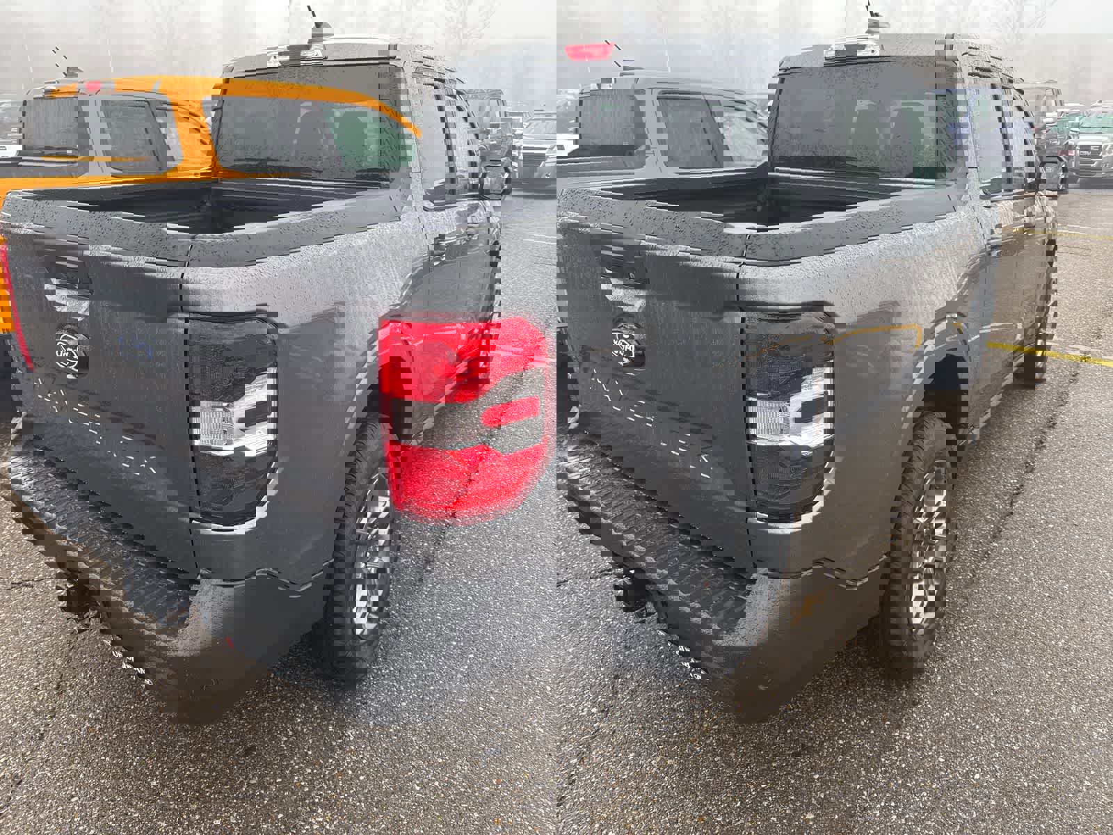 New 2025 Ford Maverick XLT w/ XLT Luxury Package image 24