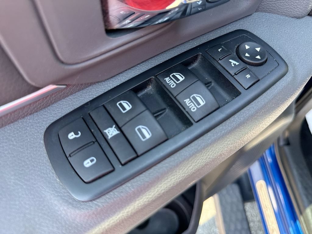 Used 2017 RAM 1500 Big Horn AWD/4WD image 13