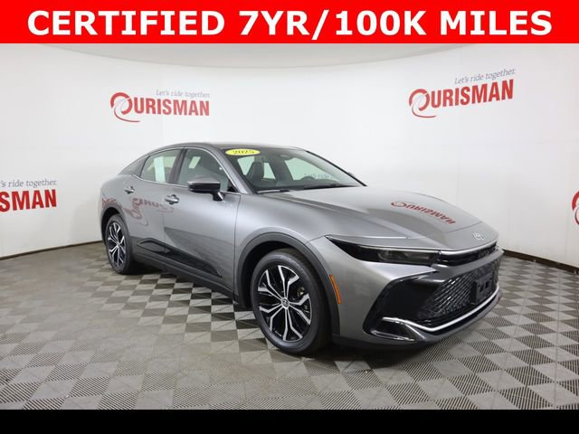 Used 2025 Toyota Crown XLE image 12