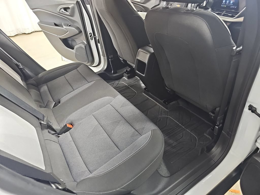 Certified 2024 Chevrolet Trax LS w/ LS Convenience Package FWD image 14