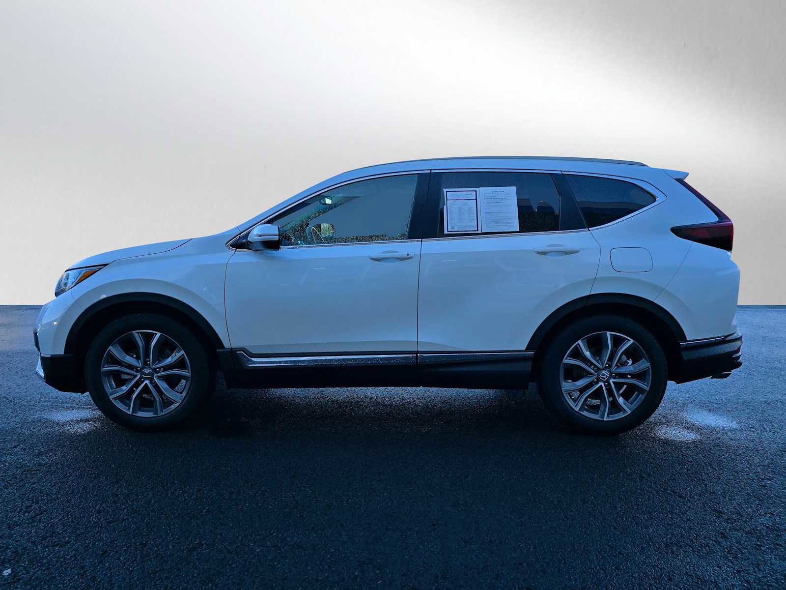 Used 2020 Honda CR-V Touring image 6